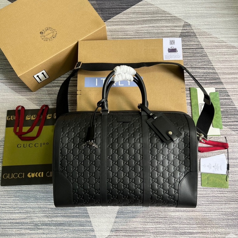 Gucci Handbags 805